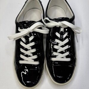 Ecco Black Patent Leather Fashion Sneakers 38 or 7.5‎